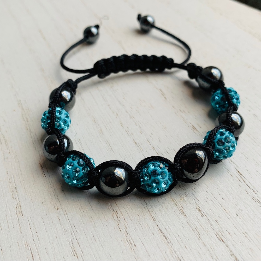 Handmade Unisex Bracelet Crystal hematite macrame